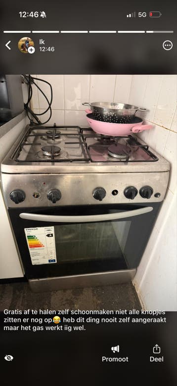Vrijstaand gasfornuis met oven - gratis af te halen