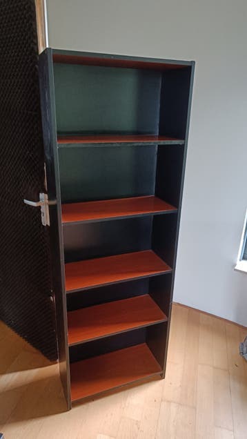 Zwarte open boekenkast 1.70m