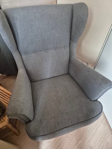Ikea strandmon grijs