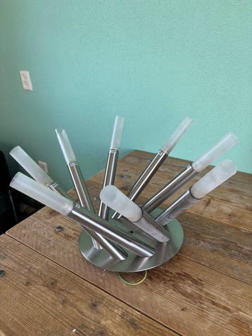 Plafondlamp 8 pipes gratis