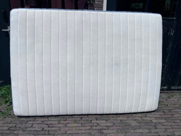 IKEA Matras 90x200 cm - in goede staat.
