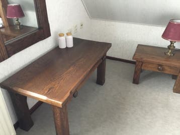 Eikenhouten tafel