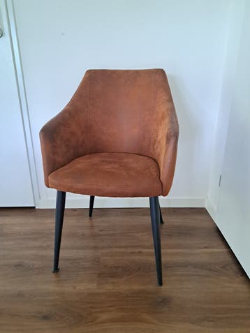 6 eettafelstoelen, cognac kleur
