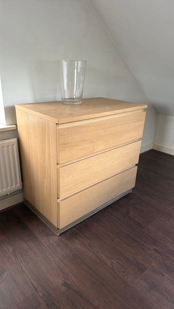 Ikea laden kast gratis af te halen
