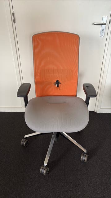 Bureaustoel met beschadigde rugleuning 2x