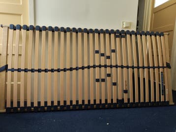 Gratis af te halen! Smaragd lattenbodem 90x200 in ZGAN staat