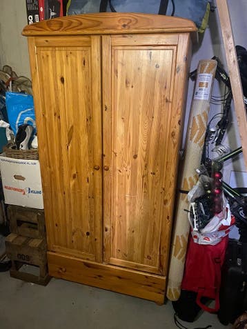 Eikenhouten kast