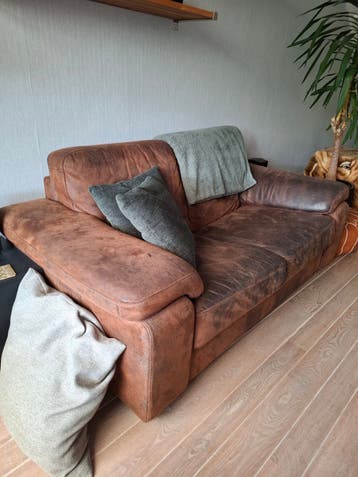 Bruine leren bank 180 x 90 cm – nette staat