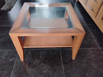 Blank eiken tafel