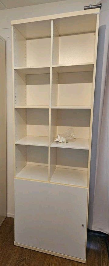 Ruime IKEA (buffet) kast - veelzijdige opbergruimte wit