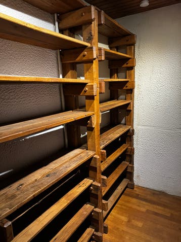 Massief houten kasten 2x los