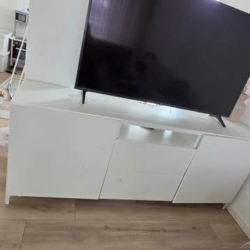 Ikea besta kast