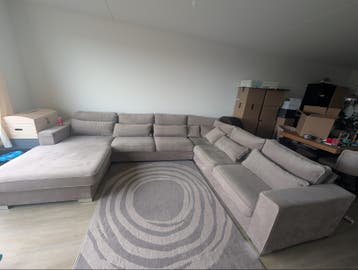 Gratis af te halen. U-vormige hoekbank - comfortabel en ruim