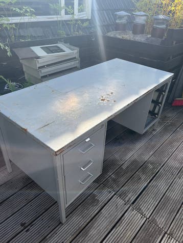 Bureau gratis af te halen