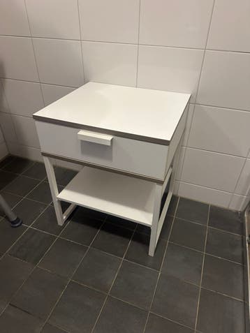 Nachtkastje / sidetable