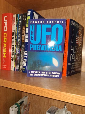 UFO Boeken Collectie - Engelstalig - Meer dan 20 stuks