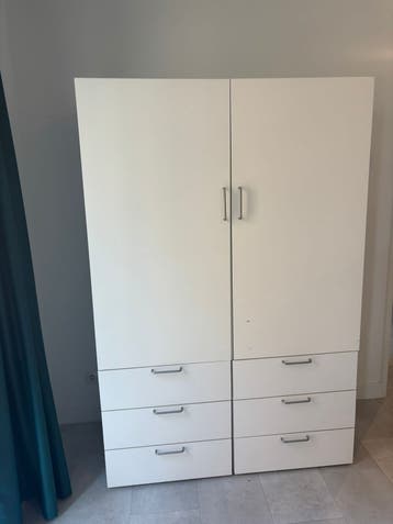 Gratis Ikea Platsa kast
