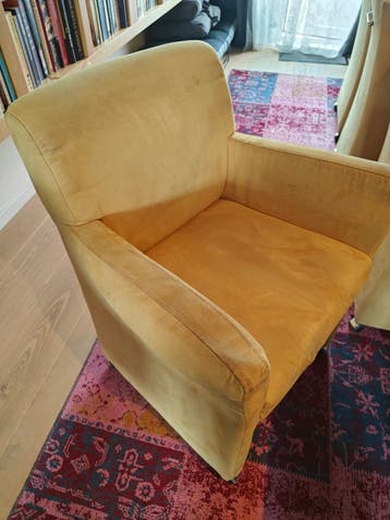 Set van 4 comfortabele eetkamerstoelen, geel