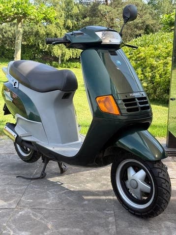Piaggio Quartz GEZOCHT - Liefst groen, 50cc 2T, NL kenteken