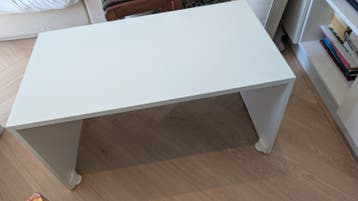 Ikea stuva tafeltje