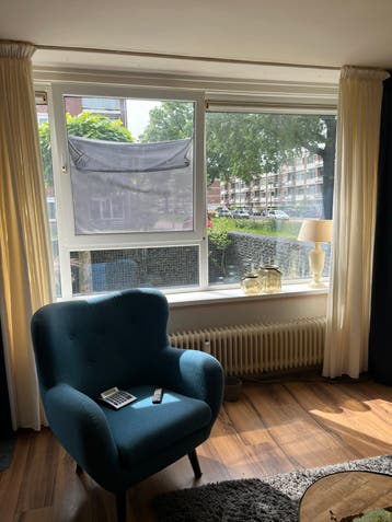 Inboedel banken kledingkasten bed
