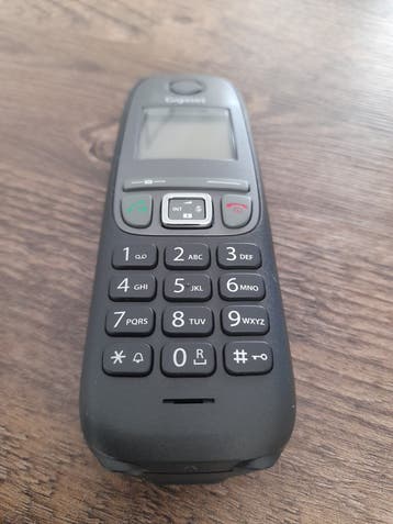 Telefoon met 3 handsets