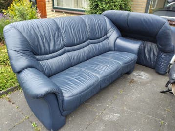 Gratis 2+3 zits bankstel blauw.