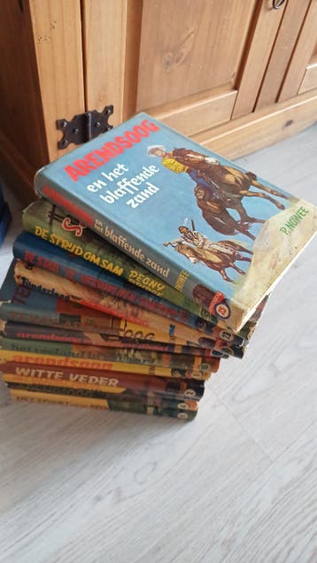 Oude Arendsoog boeken - Set van 10 stuks