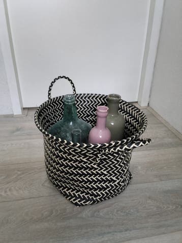 Decoratie vazen en mand