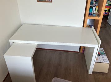 Ikea MALM bureau
