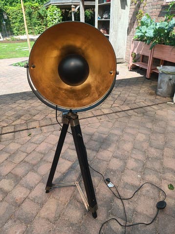 Grote vloerlamp