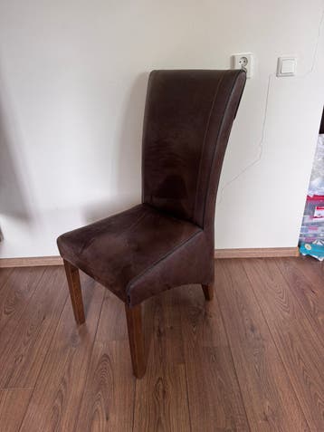 6 bruine leren eetkamerstoelen