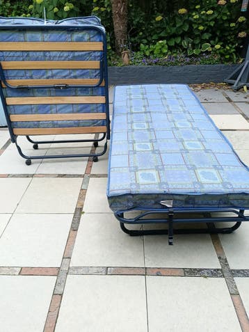 2 opklapbedden - 190x80 cm - Ideaal voor logees