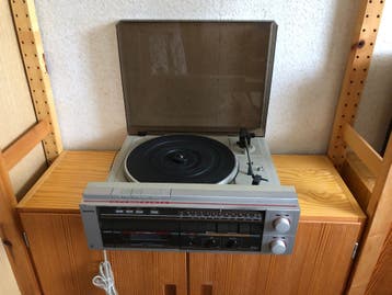 oude platenspeler + 2 boxen - Philips