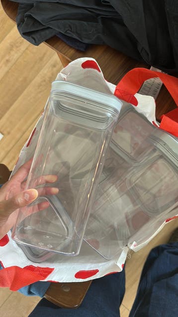 Plastic voorraadbakken in verschillende maten