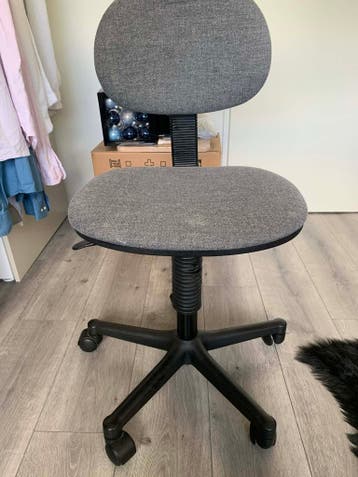 Gratis bureaustoel (voor kinderen)