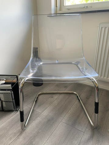 Gratis transparante stoel