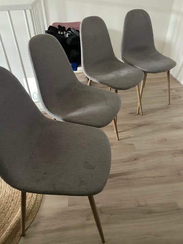 Gratis afhalen: 4 eetkamerstoelen