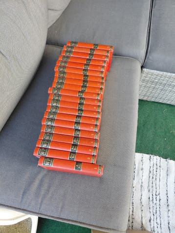 Diverse encyclopedie en atlassen