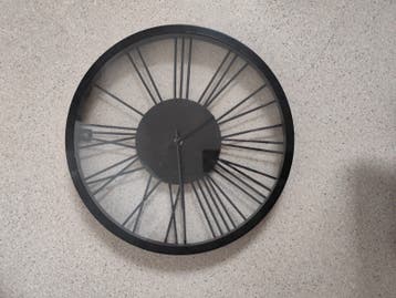 Wandklok - Zwart Metaal