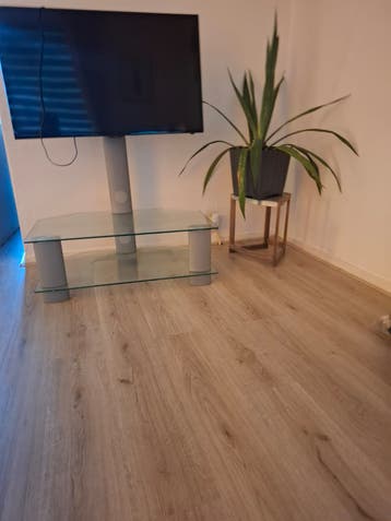 Gratis televisiemeubel