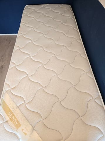 GRATIS matras 90x220cm