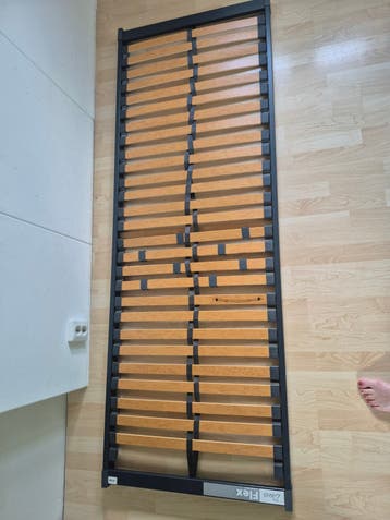 Gratis af te halen,  2 x lattenbodem 70 x 200