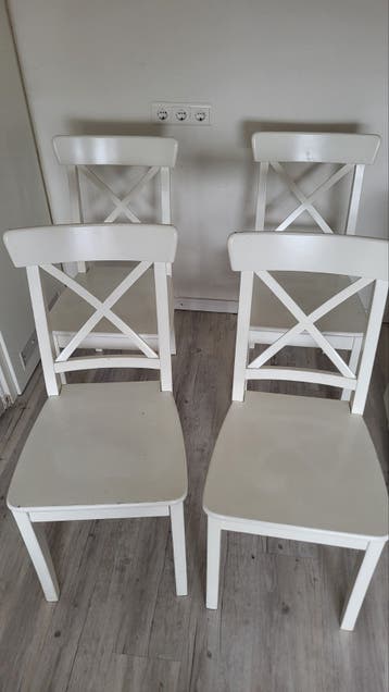 4x IKEA INGOLF/ROSENTORP Eetkamerstoelen wit gratis