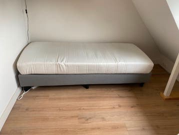 Eenpersoonsbed met matras - Grijs gestoffeerd