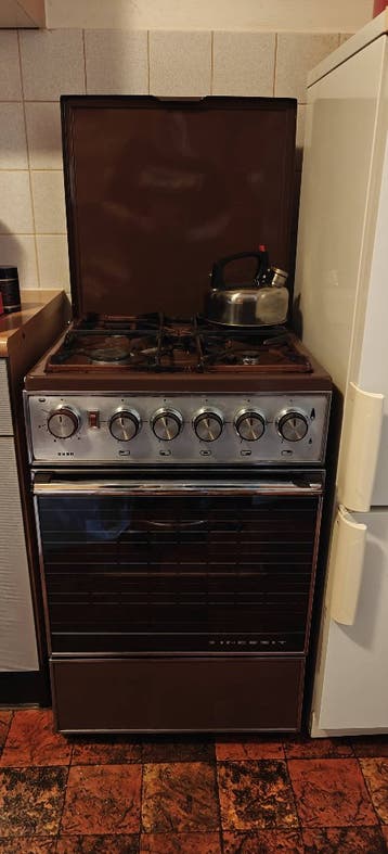 Echte vintage Gasfornuis met oven
