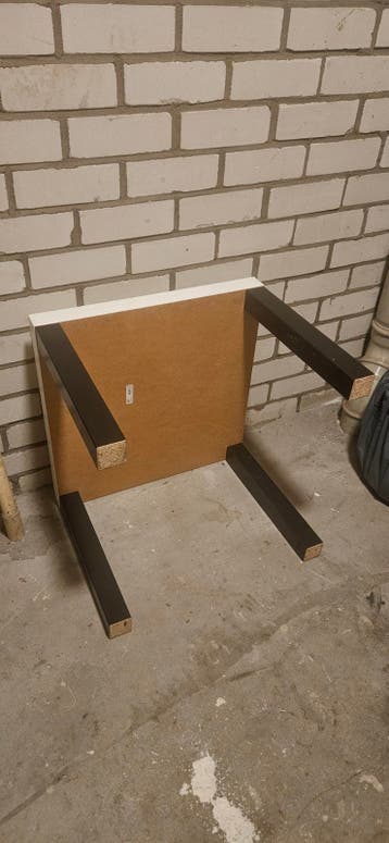 Ikea tafeltje
