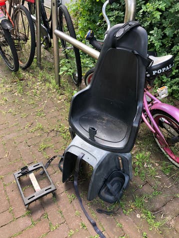 Bobike fieststoeltje