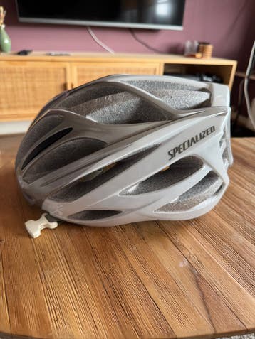 Helm specialized maat L