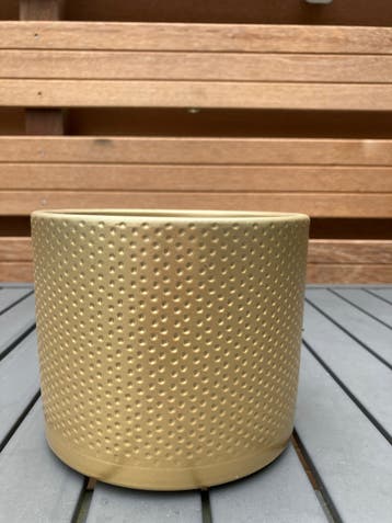 Goudkleurige bloempot, 12,5 cm hoog, nette staat